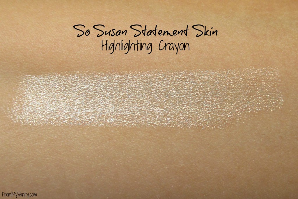 boxycharm-august-unboxing-so-susan-highlighter-swatch