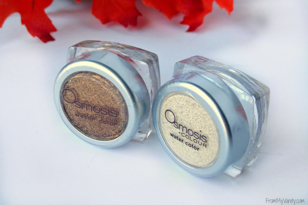 Osmosis +Colour Water Color Eyeshadow // Review & Swatches // Eyeshadows // #Osmosis #looseeyeshadow FromMyVanity.com