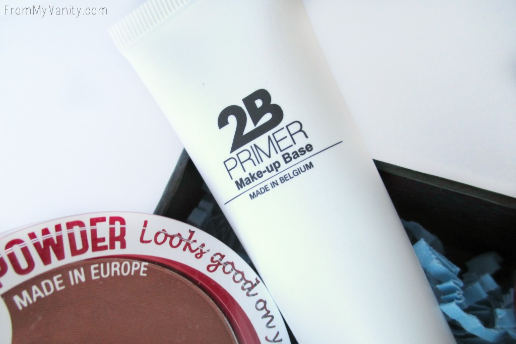2B Colours primer is SO unique and feels great on the skin!