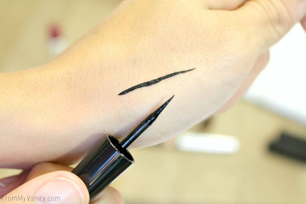 Glo Minerals Bold Pursuit Collection - Liquid Ink Liner