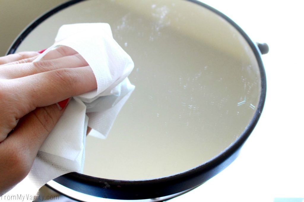 5 Tips to Keep Your Vanity Clean - Clean Dirty Mirrors with Windex® Original Glass Wipes
