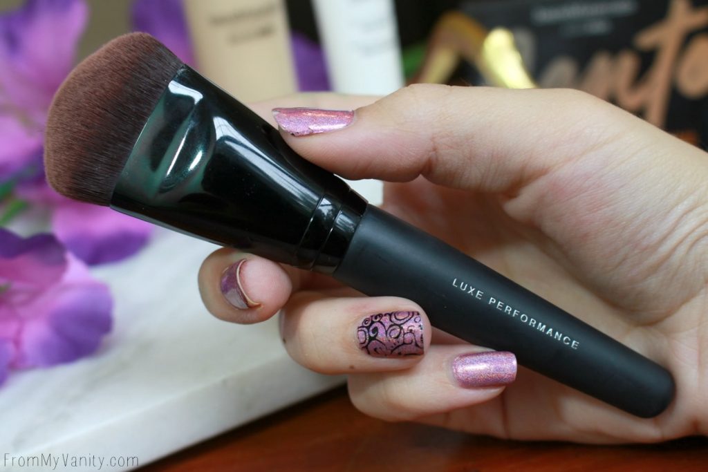 Bare Minerals barePro Performance Wear Collection | Luxe Performance Foundation Paddle Brush