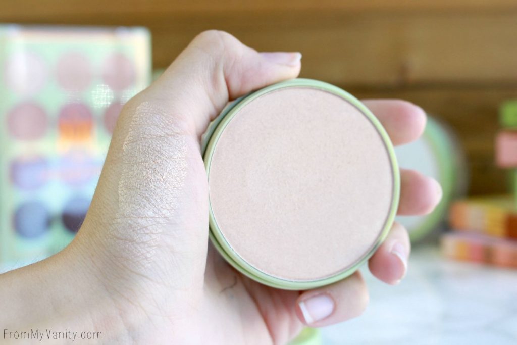 Pixi Collab Reviews | ItsJudyTime, Maryam Maquillage, Caroline Hirons, & Aspen Ovard | AspynOvard Glow-Y Powder Bronze Cloud | Swatch