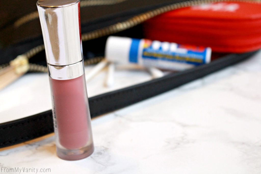 5 Purse Essentials Every (Practical) Makeup Junkie Needs | Buxom Lip Cream
