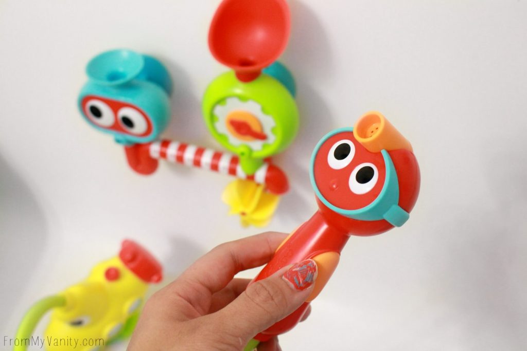 4 MUST HAVE Bath Toys You May Not Know About | Yookidoo Submarine Spray Station | Bath Time Fun